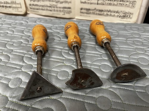 Crown tools molding - crown, scraper